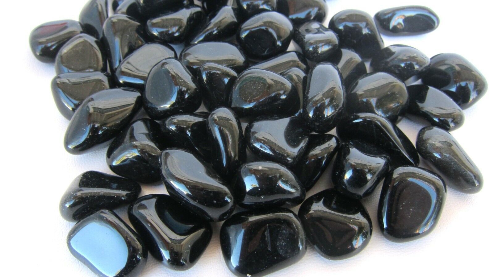 1X Black Obsidian Tumbled Stone 20-30mm Reiki Healing Crystal Repels Neg... - $1.93