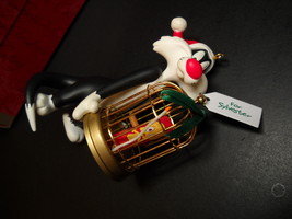 Hallmark Keepsake Ornament 2000 Sylvesters Bang Up Christmas Gift Boxed Tweety - £7.04 GBP