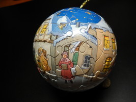 Ravensburger Ornament Puzzleball 2006 Christmas House Theme 60 Pieces Boxed - $7.99