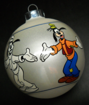 Disney Christmas Collection Glass Ornament Goofy Stages of Construction ... - £7.16 GBP