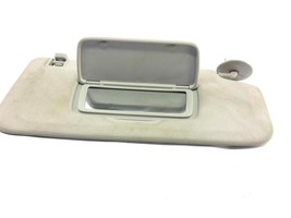 2021-2024 Chevy Trailblazer Lt RH Passenger Sun Visor w/o Illumination OEM - $49.45