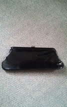 015 Vintage Black Patent Vinly Clutch Purse Metal Clasp Hand Bag - $14.99