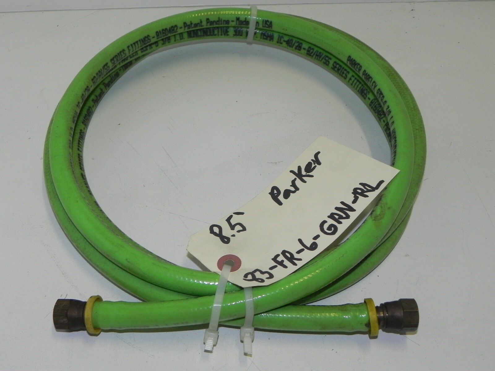 Primary image for PARKER PARFLEX HYDRAULIC HOSE 83-FR-6-GRN-RL 3/8" ID L: 8.5' FT W/FITTINGS