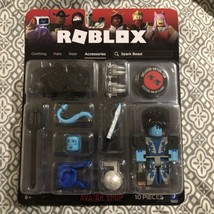 Roblox Avatar Shop Series Spark Beast Mini Figure w/ 10 Piece Accessories - £15.99 GBP