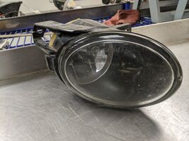 Right Fog Lamp Assembly For 06-10 Volkswagen Passat  2.0 - $36.33
