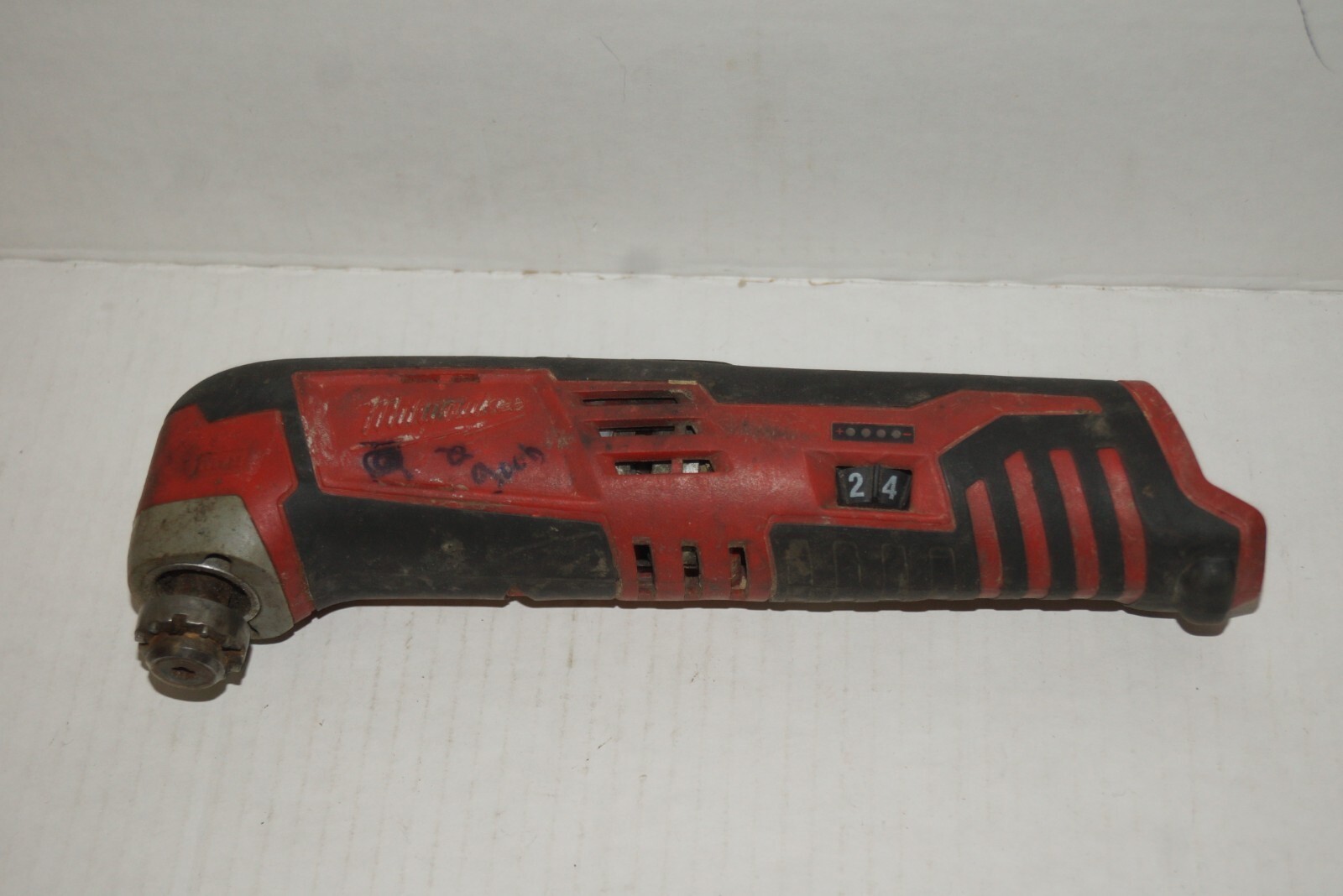 FOR PARTS NOT WORKING - MILWAUKEE 2426-20 12 VOLT CORDLESS MULTI TOOL FP39 Item image 12