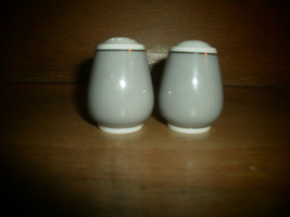 Small Salt and Pepper Shakers Gray with Silver Trim Germany 2 &quot; - $57.10 MXN