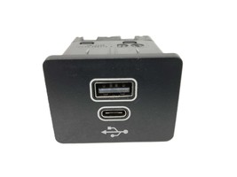 2024 Ford Bronco Sport Auxiliary Outlet1 Usb Port And 1 Usb-C Port N1WT1... - $1,475.35 MXN