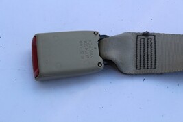 2003-2004 INFINITI G35 SEDAN REAR L/R SEAT BELT BUCKLE K2864 image 5