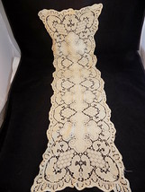 Vintage Beautiful Lace Table Runner Ivory Floral Design Dining Decor 39&quot; X 12&quot; - £14.60 GBP