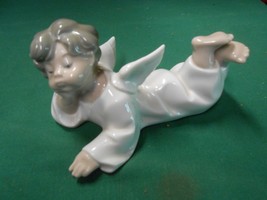 Beautiful Lladro Porcelain Angel With Wings Figurine..........Free Postage Usa - £75.64 GBP