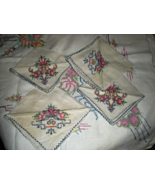 Table Cloth &amp;  Napkins - Linen Vintage 60's Hand Embroided Napkins &amp; Tab... - $29.00