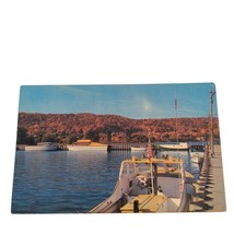 Postcard City Pier And Harbor Boats Munising Michigan Chrome Unposted - £4.74 GBP
