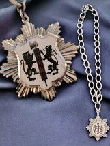 CORO Heraldic Lion Red White Enamel Pendent On Silver Large Links Necklace Vtg - £25.59 GBP
