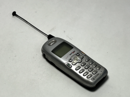 Kyocera 2325 Silver Verizon Wireless Cell Phone - $9.89