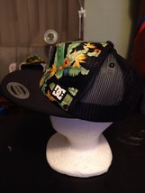 The Classics Snapback By Yupoong Mesh Trucker Hat DC Dyrdeck Hawian Floral - $22.76