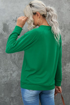 Green St. Patricks LUCKY Clover Print Raglan Sleeve Sweatshirt - $262.88 MXN