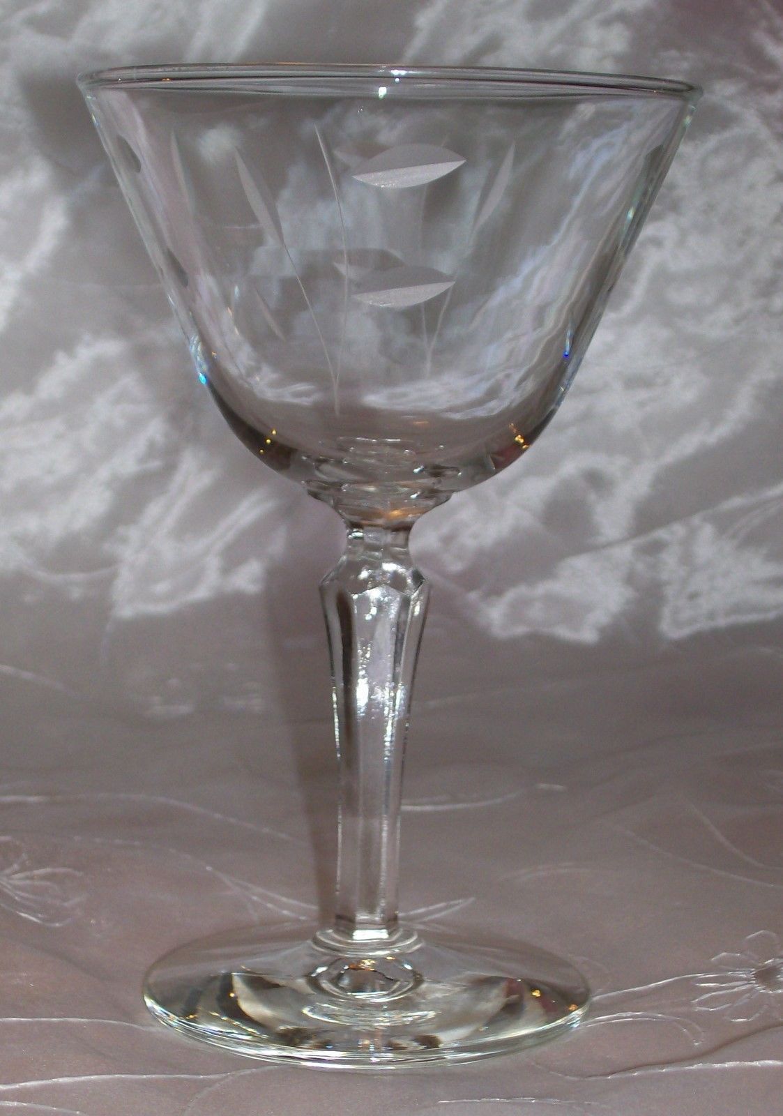Libbey Rock Sharpe-#3001-6 Etched CUT LEAVES Champagne/Tall Sherbet-EUC - $4.25