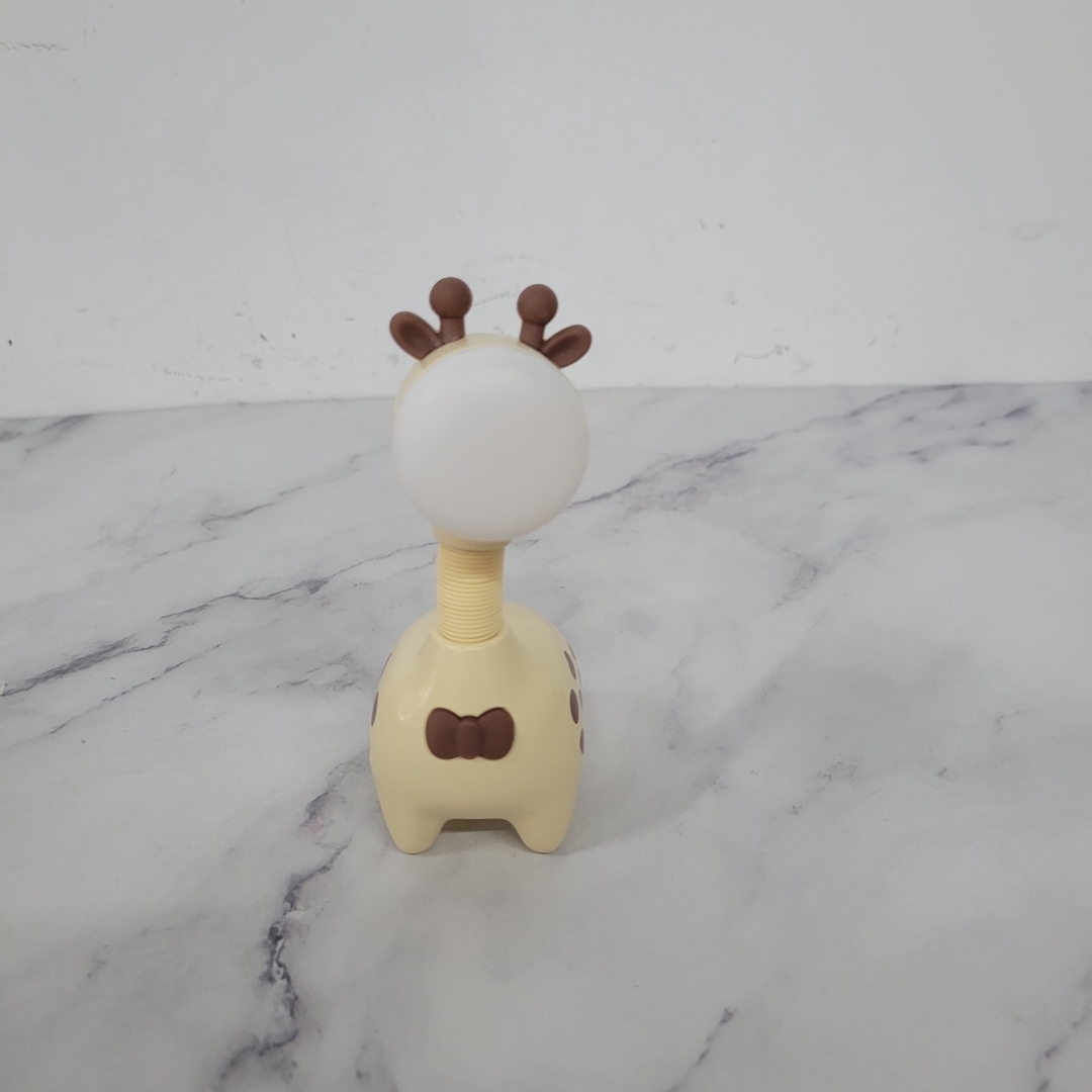 Lilampts Battery-operated night lights Cute Giraffe Shape, Rechargeable ... - $14.99