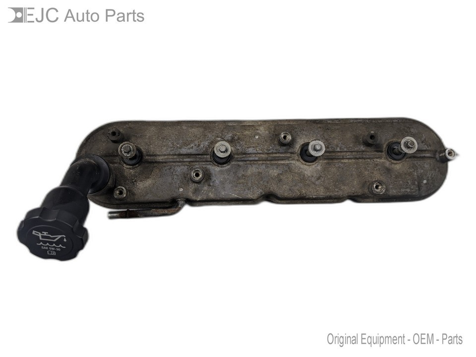 Right Valve Cover For 10-17 Chevrolet Express 3500  4.8 12611021 - $49.45