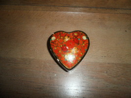 Red Lacquered Heart Shaped Trinket Box - $57.10 MXN