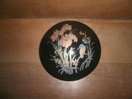  Japanese Trinket Box with Floral and Bird Painting - $380.72 MXN