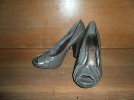Gray  High Heels , 4 &quot; Heel - €2,62 EUR