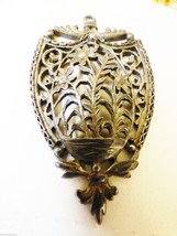 VTG Victorian style pewter detailed floral garden shield pendant - £23.73 GBP