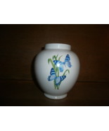 FTD Inc. Ginger Style Vase , White with Blue Butterflies and Green Flora... - £3.93 GBP