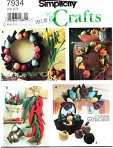 FRUIT, GOURDS &amp; CHILI PEPPERS Vintage 1992 Simplicity Crafts Pattern 793... - $12.00