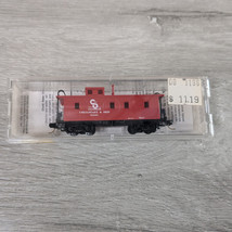 Micro Trains N Scale Wood Caboose - Chesapeake &amp; Ohio - Good Condition - £14.99 GBP