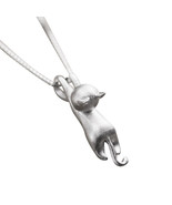 Silver Plated Climbing Swinging Cat Charm Pendant Necklace Matte Finish - $124.51 MXN