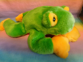 Vintage 1998 TY Buddies Smoochy Green &amp; Yellow Frog Plush 14&quot; - £7.70 GBP