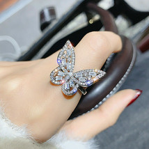 Schmetterling 1Ct Rund Künstlicher Diamant Hochzeit Ring 14K Weiß Vergoldet - £89.24 GBP