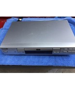 Panasonic DVD-RV30 DVD/CD Player No remote Dolby Digital - $420.34 MXN