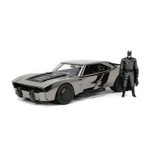 Batmobile Chrome Black SDCC 2022 US Exclusive 1:24 w/ Batman - £93.74 GBP