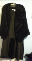 Women&#39;s Skirt &amp; Matching Jacket - Size 22 / waist 36 - $12.00