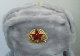 Authentique Russe Militaire Off / Blanc Ouchanka W/ Soviet Badge - £25.83 GBP
