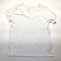 Torrid Women&#39;s Super Soft Knits Basic White V Neck Tee T-Shirt Size 1 Plus 1x - £20.16 GBP