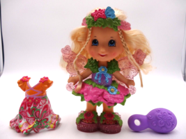 Snap N Style Blonde Nadia Doll with Outfits and Shoes Fisher Price - $628.97 MXN