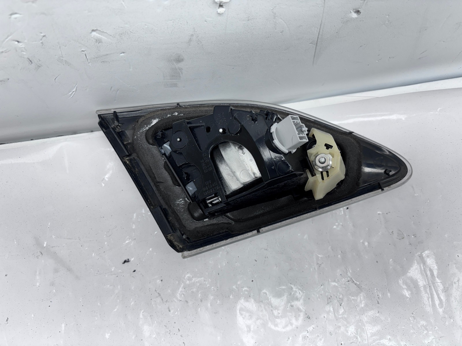 MAZDA 3 2010 2011-2013 REAR LEFT DRIVER SIDE OEM TAIL LIGHT HALOGEN BBM4513F0G Item image 9