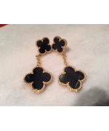 Double Hanging Onyx Quatrefoil Motif Earrings - £43.02 GBP