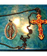 ~Religious Lot~Gold cross/Mother Mary Necklace! - £19.38 GBP