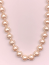 VTG MARVELLA 18” Single Strand Glass Faux Pearl Knotted Necklace 10mm Beads - £20.89 GBP