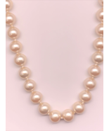 VTG MARVELLA 18” Single Strand Glass Faux Pearl Knotted Necklace 10mm Beads - £21.19 GBP
