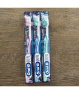 Oral-B 3D White Vivid Toothbrush 3 Total Green Purple Blue NEW Soft Tong... - £10.83 GBP