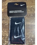 Nike Swoosh Wristbands Black/White - $187.28 MXN