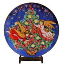 Collectible 1995 Avon Christmas Plate “Trimming The Tree” + Original Box - £3.99 GBP