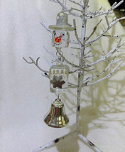 Clear Acrylic Glass Ice Cube 6” Snowman Christmas Bell Ornament Top Hat Decorate - £12.91 GBP