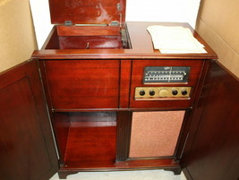 Scott Radio 510 Baby Phantom 6L6 Tube Amp AM Radio Turntable Console ~St... - $899.99